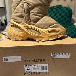 Yeezy nsltd boot